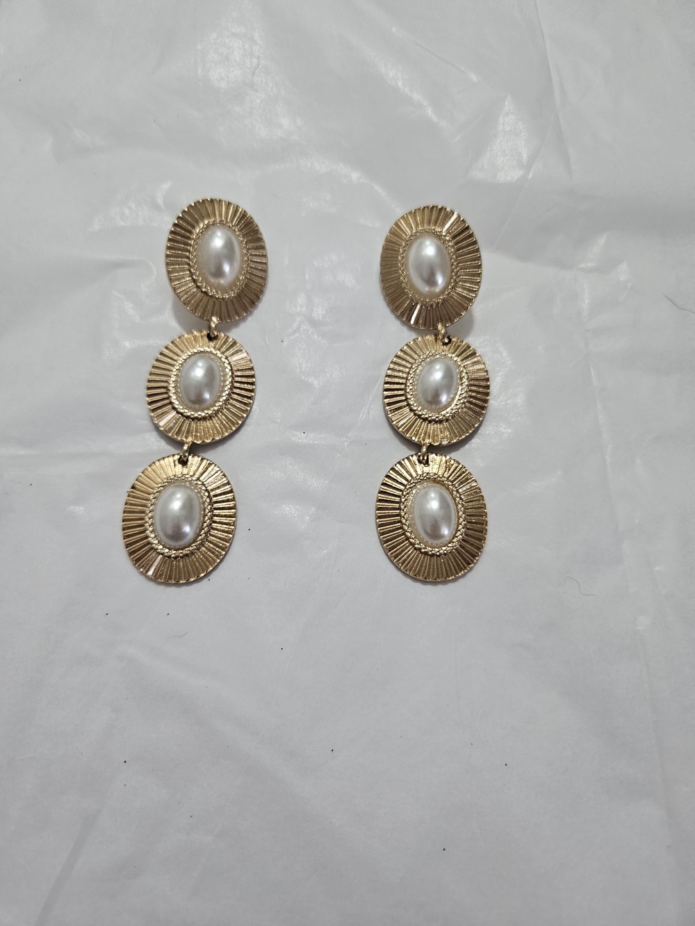 Show Me Your Mumu Gold and Pearl Drop Earrings - Elegant Three-Tier Design